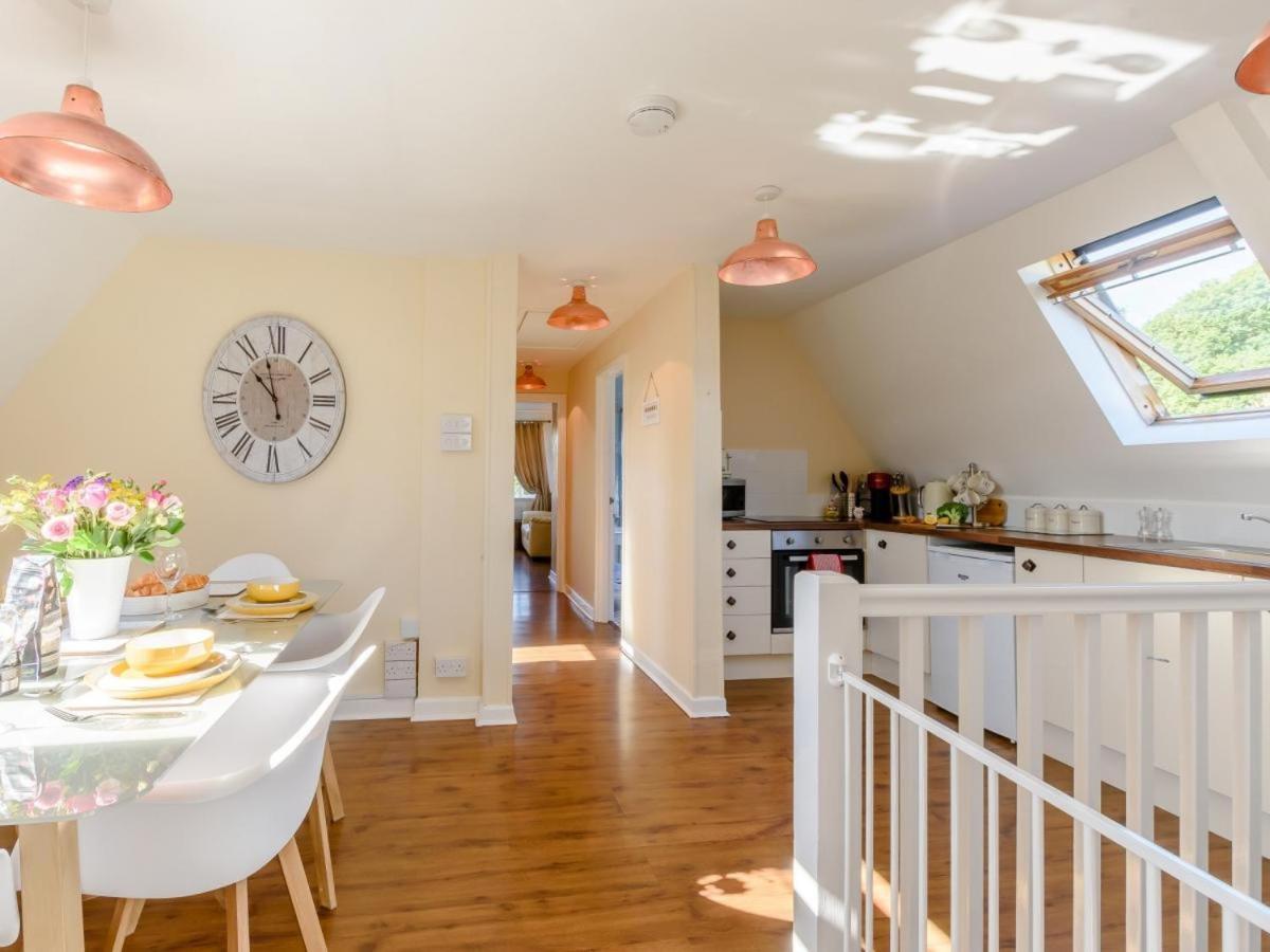 Waters Edge Apartment Ystradgynlais Luaran gambar