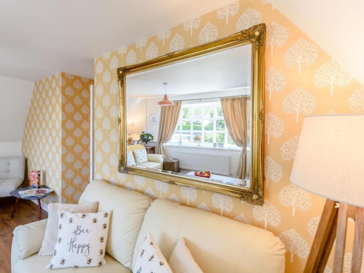 Waters Edge Apartment Ystradgynlais Luaran gambar